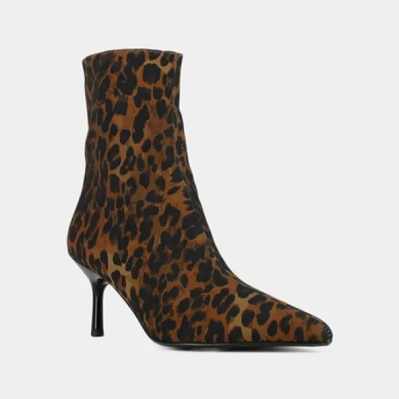 Bottines à bouts pointus