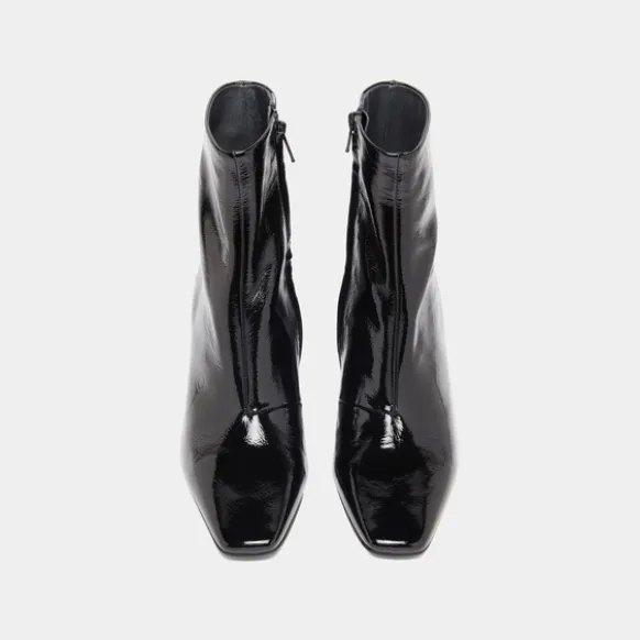 Bottines à bouts pointus