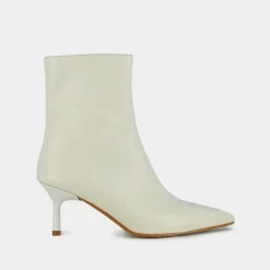 Bottines à bouts pointus