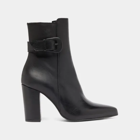 Bottines à bouts pointus et boucles