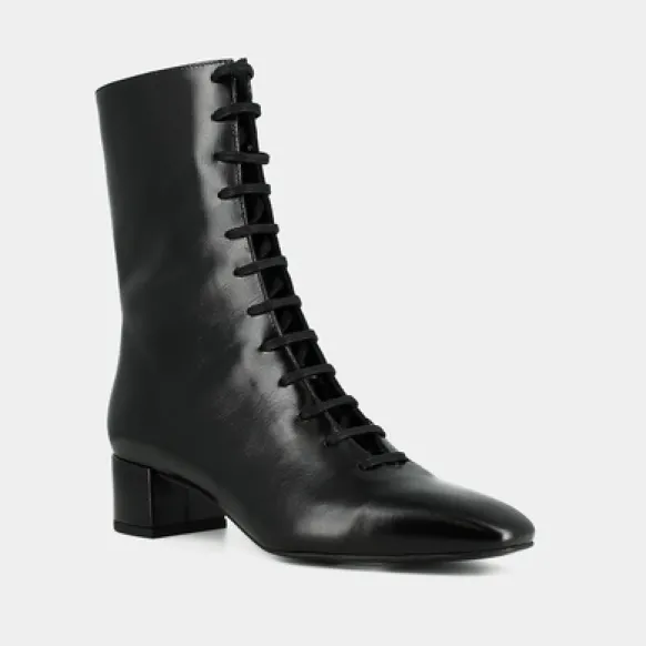 Bottines à lacets
