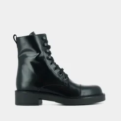 Bottines à lacets