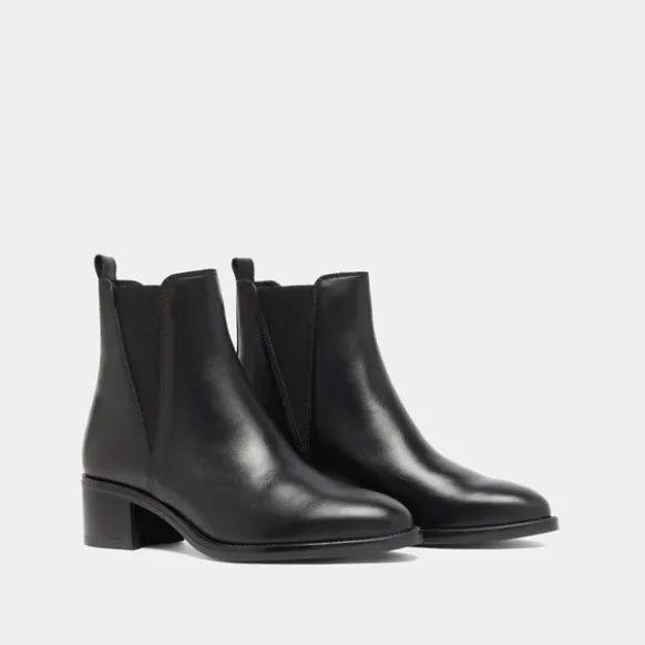 Bottines à élastiques triangulaires