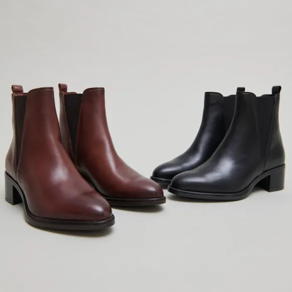 Bottines à élastiques triangulaires