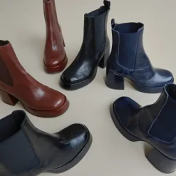 Bottines à plateformes et bouts carrés