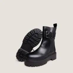 Bottines à semelles crantées