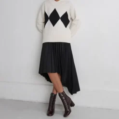 Bottines à talons et à lacets