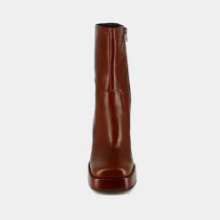 Bottines à talons et bouts carrés