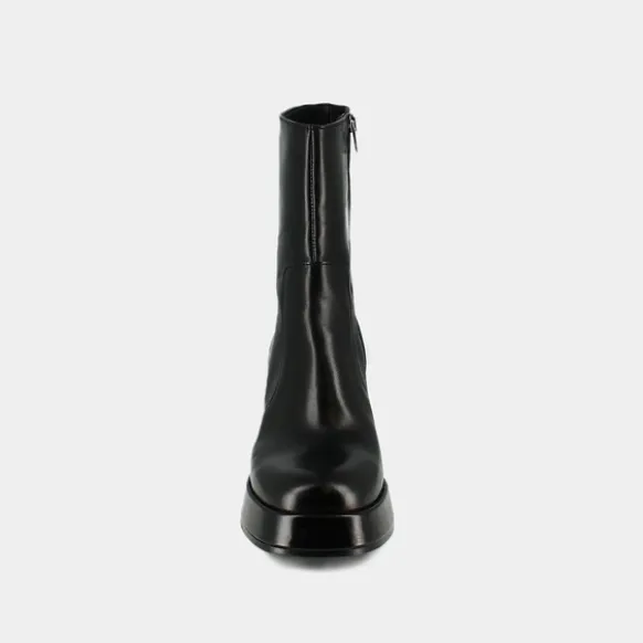 Bottines à talons et bouts carrés