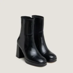 Bottines à talons et bouts carrés