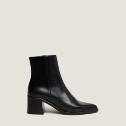 Bottines à talons et embouts argentés