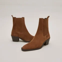 Bottines à talons et fronces