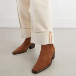 Bottines à talons et fronces
