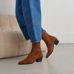 Bottines à talons et fronces