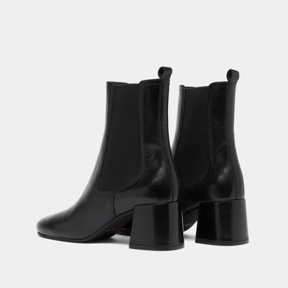 Bottines à talons et élastiques