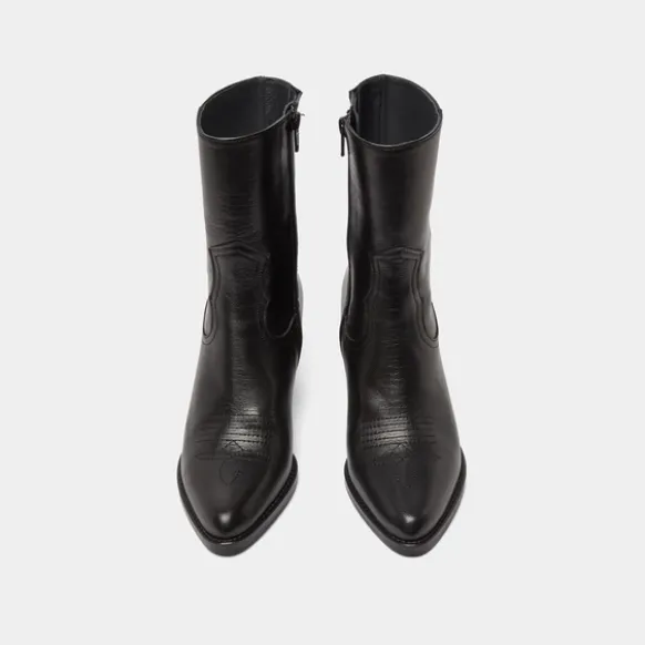 Bottines à talons et surpiqures apparentes