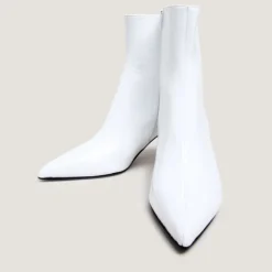 Bottines à talons fins