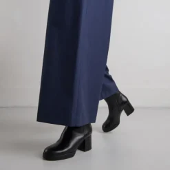 Bottines à talons flare