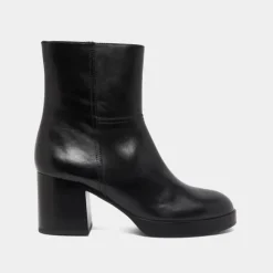 Bottines à talons flare
