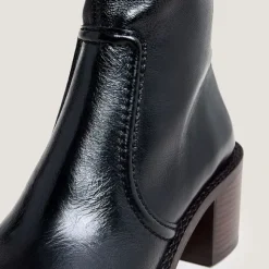 Bottines à talons lamellés