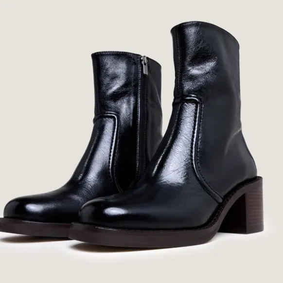 Bottines à talons lamellés