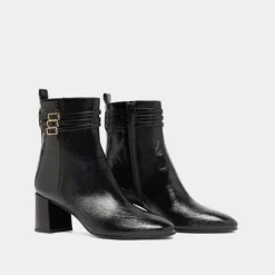 Bottines détaillées de boucles