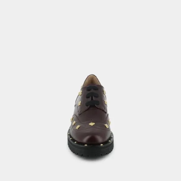 Derbies à clous