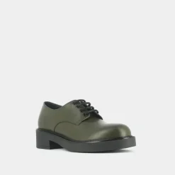 Derbies à lacets et semelles épaisses