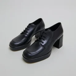 Derbies à talons
