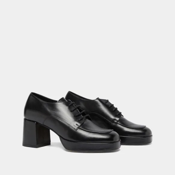 Derbies à talons
