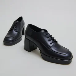 Derbies à talons