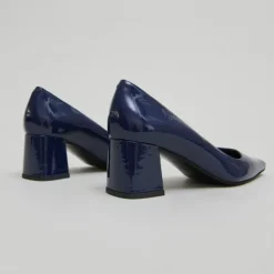 Escarpins à talons recouverts