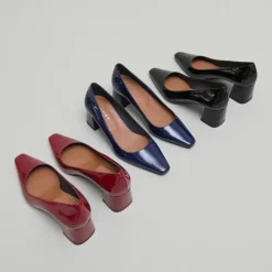 Escarpins à talons recouverts