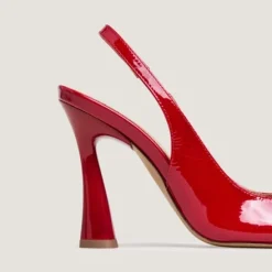 Escarpins slingbacks à bouts pointus
