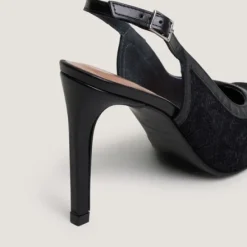 Escarpins slingbacks à bouts pointus