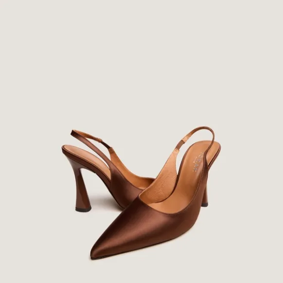 Escarpins slingbacks à bouts pointus