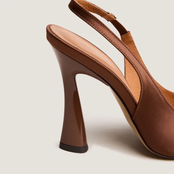 Escarpins slingbacks à bouts pointus