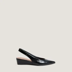 Escarpins slingbacks et petits talons compensés