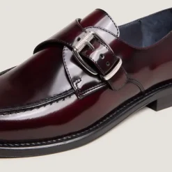 Mocassins à boucles