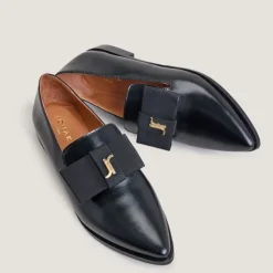 Mocassins à bouts pointus