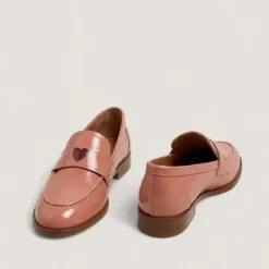 Mocassins à bouts ronds et cœurs