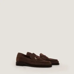 Mocassins à bouts ronds et monogrammes
