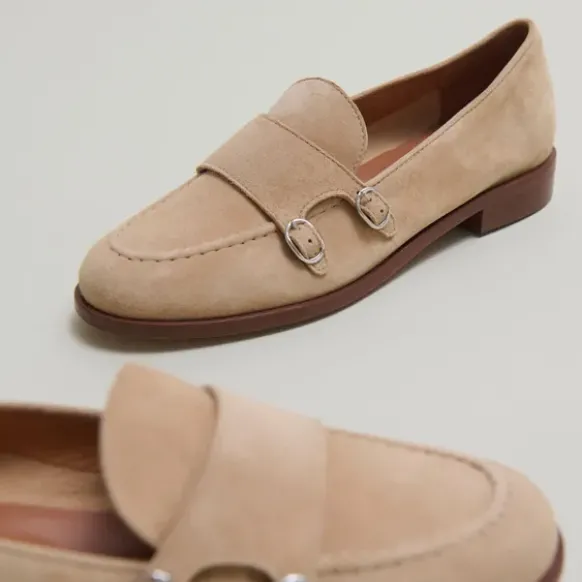 Mocassins à bouts ronds et boucles