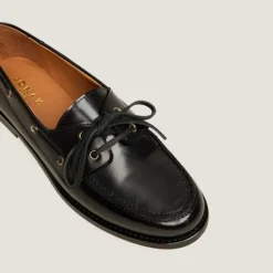 Mocassins à lacets