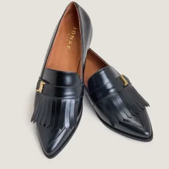 Mocassins à monogrammes et bouts pointus