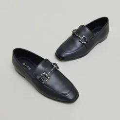 Mocassins à mors et bouts carrés