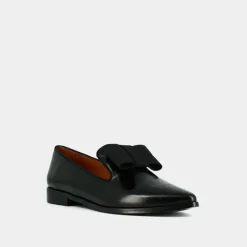 Mocassins à noeuds et bouts pointus