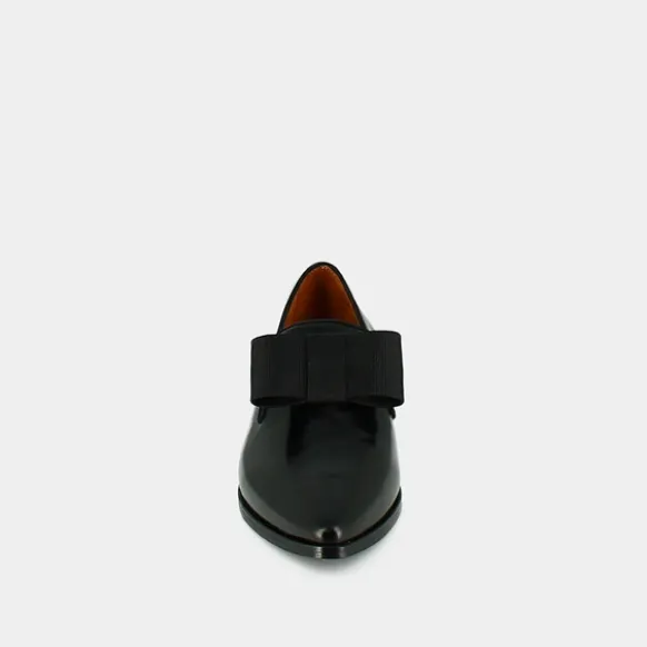 Mocassins à noeuds et bouts pointus