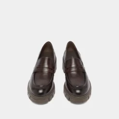 Mocassins à semelles crantées