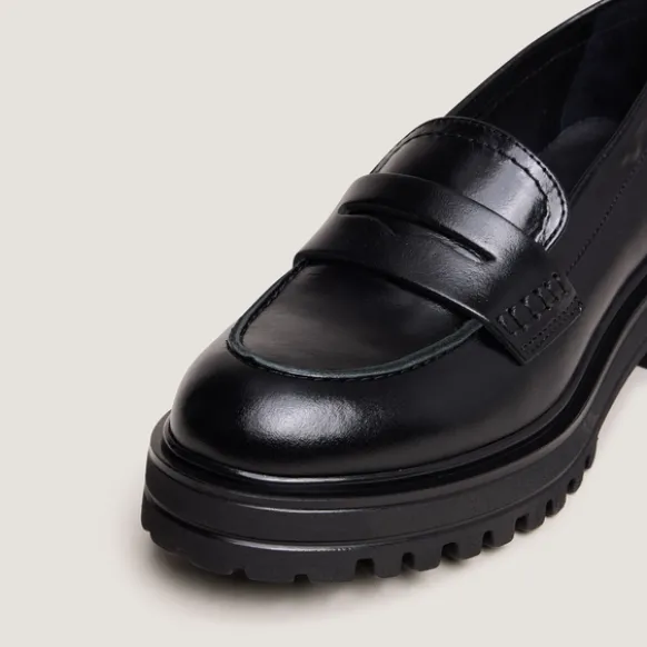 Mocassins à semelles crantées